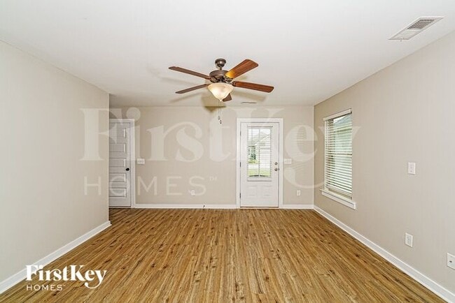 Photo - 100 Deer Creek Dr