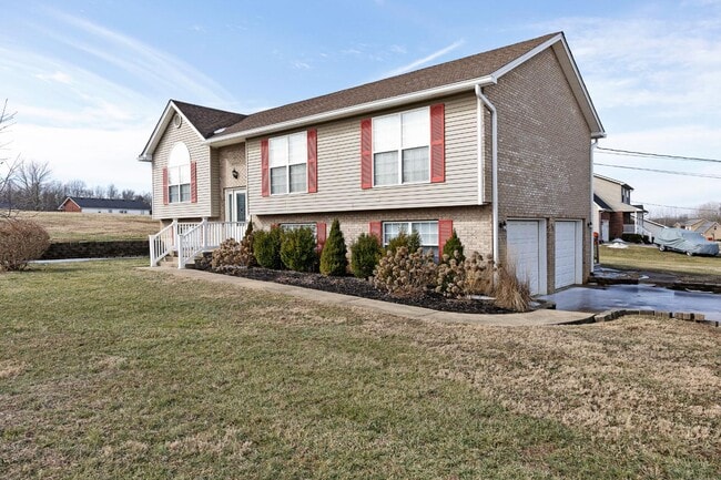 Photo - 73 Rosenberger Ln