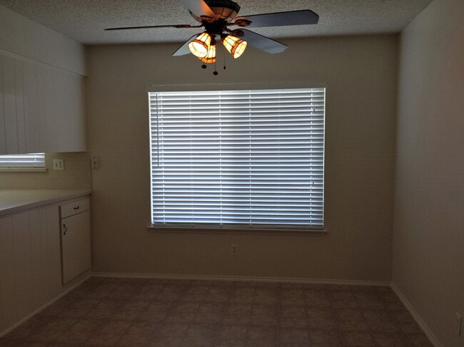 Photo - Almost 2000 SF home near Fresno State