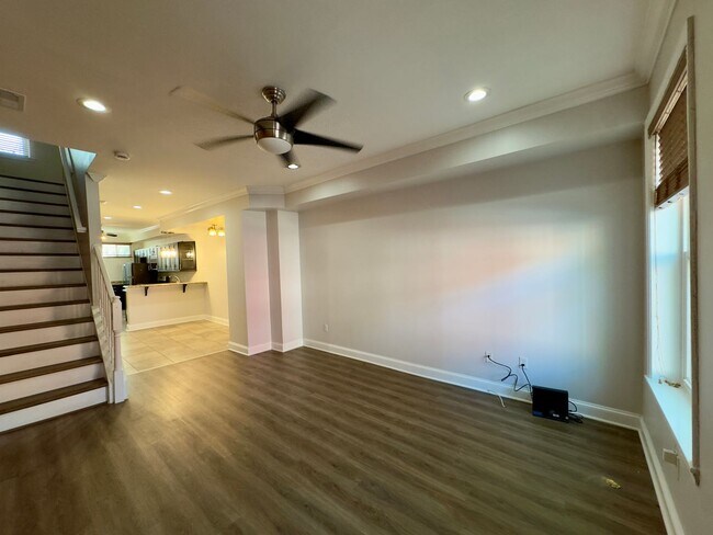 Photo - Beautiful 3Bed/2.5Bath Home in the City