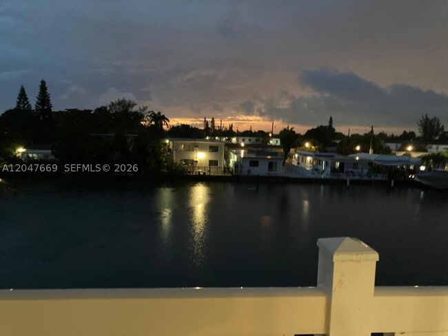 Photo - 7900 Tatum Waterway Dr Unit 305