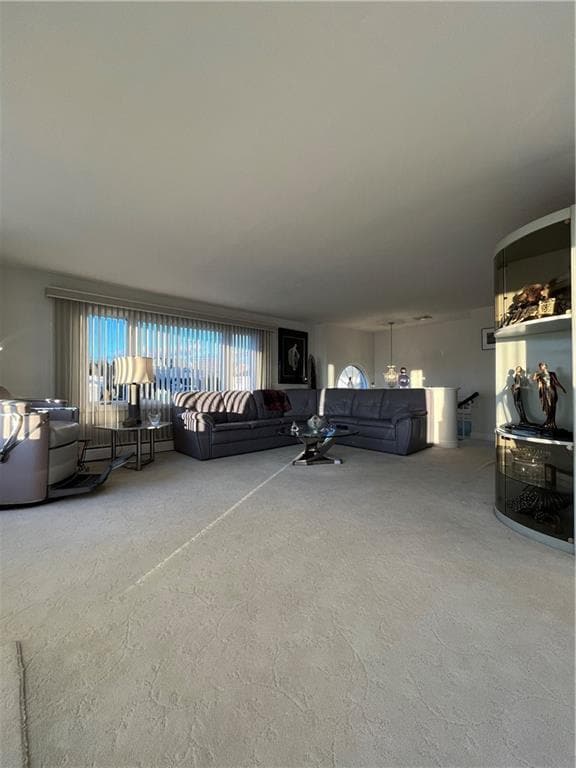 17 Chartier Cir