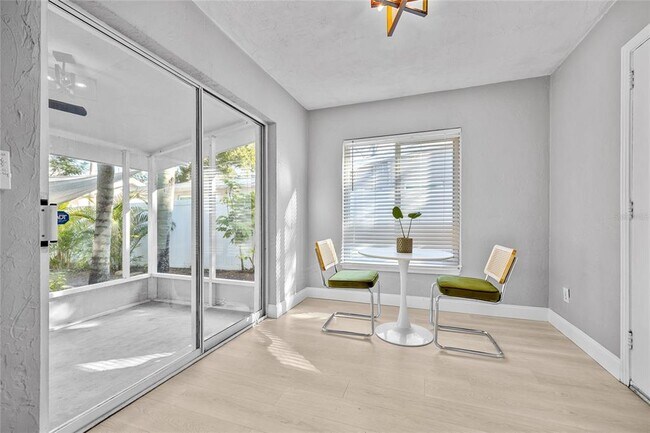 Photo - 1513 56th Ave N