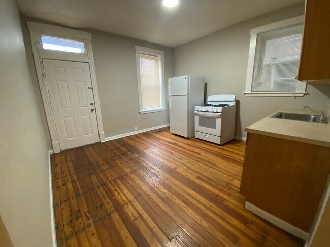 Photo - 3507 Alberta St Apartment Unit 3507 Alberta St 1F