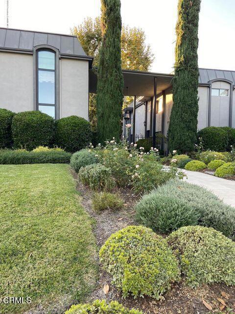 Building Photo - 625 S Orange Grove Blvd Rental