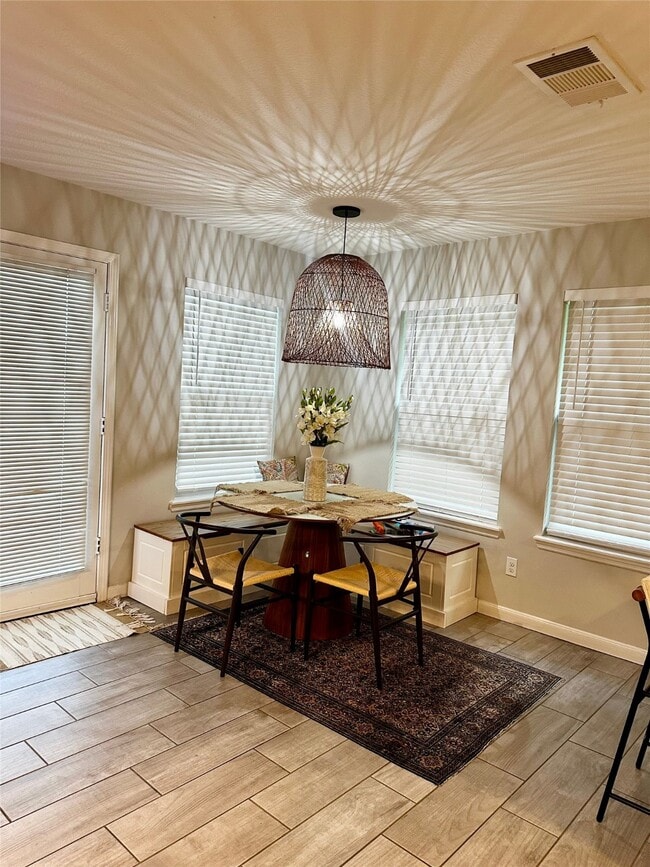 Photo - 4418 Charleston St