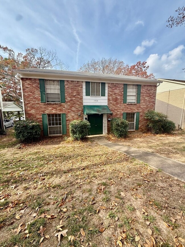 Building Photo - 1906 Brownwood Rd Unit 1906 Brownwood Rd  A