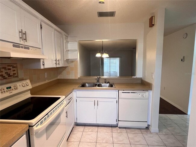 Photo - 2928 Stillwell Ct