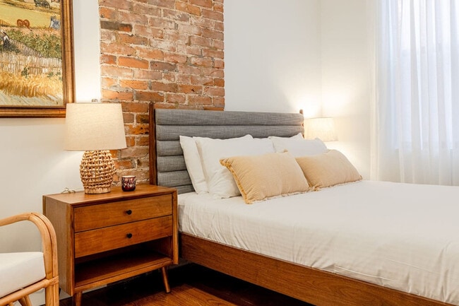 Photo - 1510 Race St Unidad ID1056157P