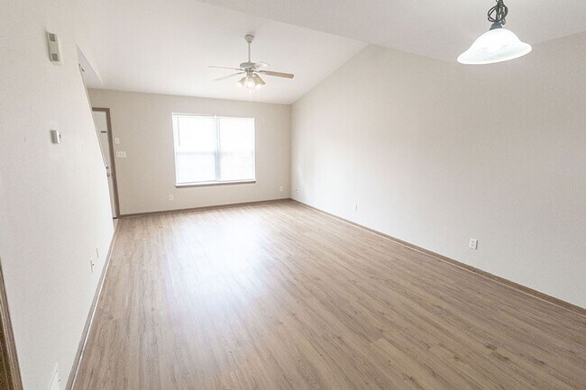 Photo - 3609-3611 Zinnia Dr. Unidad 3611 Zinnia Dr.