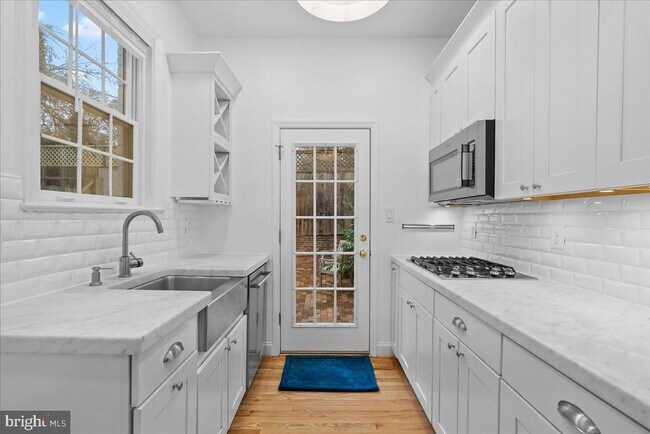 Photo - 1343 28th St NW