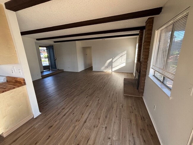 Photo - 274 Mountain View Dr