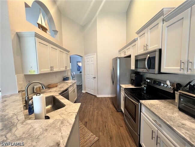 25240 Pelican Creek Cir Unit 202