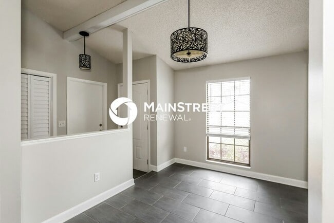 3 Bedroom Pet-Friendly Home in Jacksonville, FL with Main Street Renewal