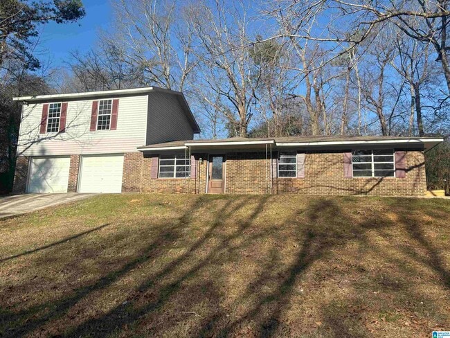 Building Photo - 8227 Country Cir