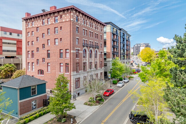 Photo - Vintage Y Condominiums
