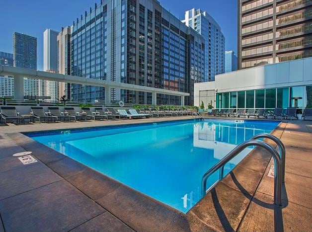 Photo - 340 E Ohio St