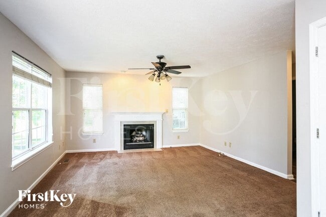 Photo - 740 Speedway Woods Dr