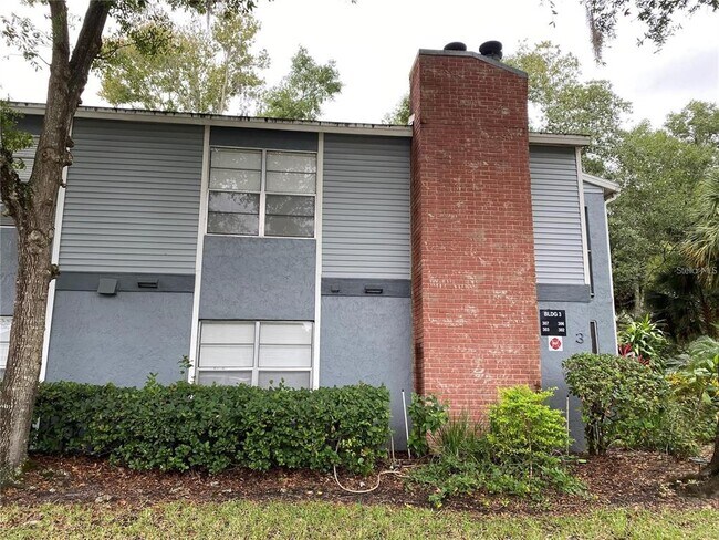 Photo - 303 Northlake Dr