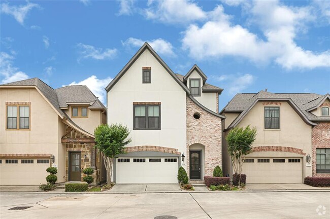 Building Photo - 1531 Woodbend Park S Rental