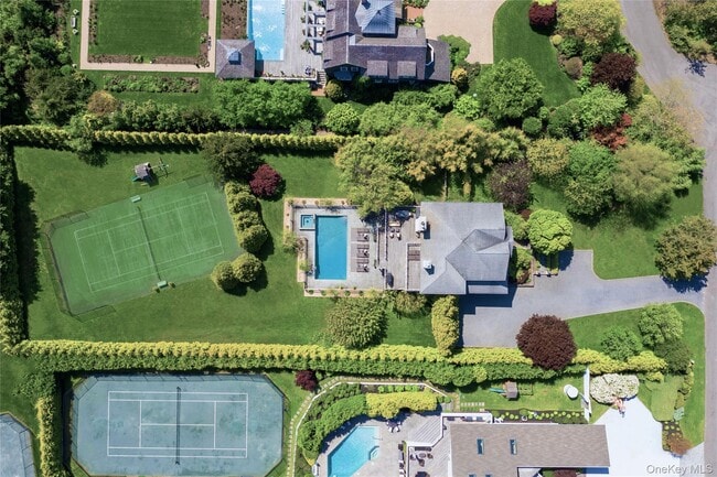 Photo - 7 Stillwaters Ln