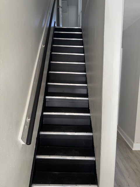 Photo - 103 E 24th St