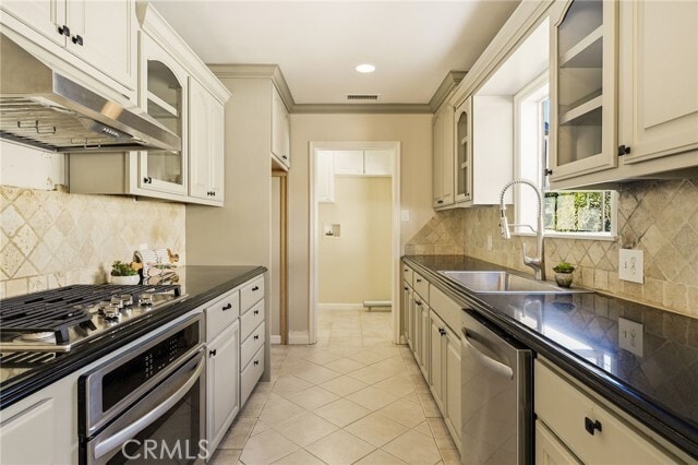 Photo - 7218 Enfield Ave