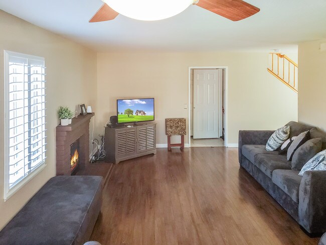 Photo - 531 Atwood Ct