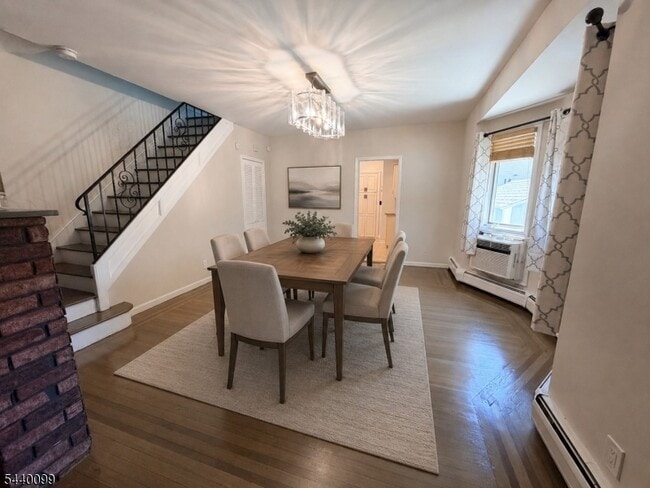 Photo - 209 Summit Ave