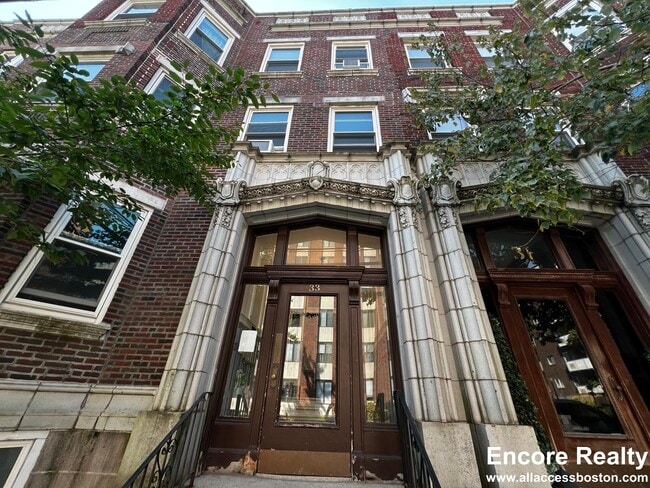 Photo - 31 Stearns Rd Unit 1