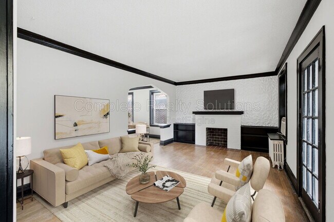 Photo - 5055 Lindenwood Ave Unit 2f