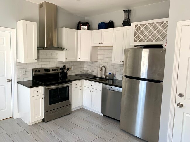 Photo - 153 Chestnut St Unit 1