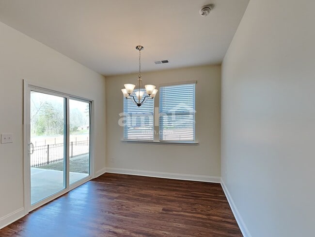 Photo - 110 Keyser Dr