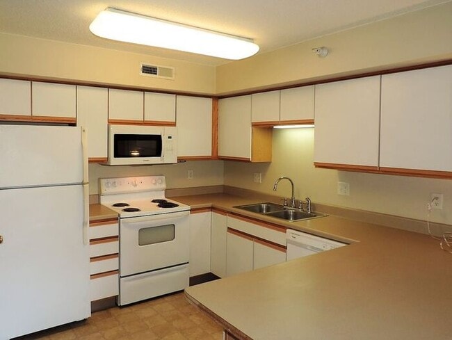 Photo - $1,150 | 2 Bedroom, 1 Bathroom Condo | Pet Friendly* | Available for July 30th, 2026 Move In!