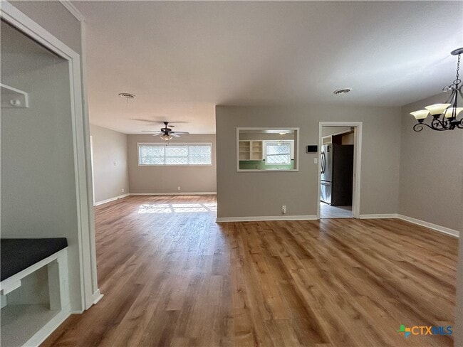 Photo - 4902 Dahlia Ln