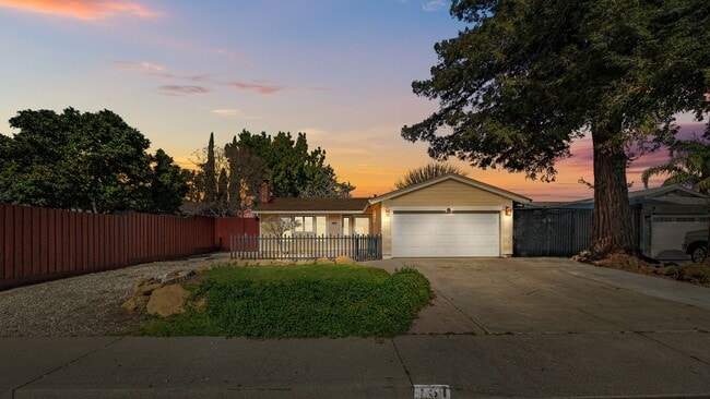 Photo - Beautifully Upgraded Single Family Home in Vacaville