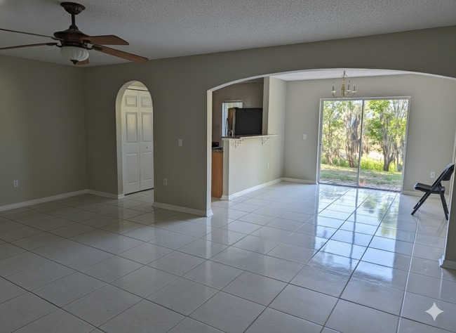 Building Photo - 4630 Ashburn Square Dr