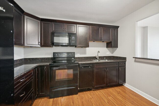 Photo - 1636 N Wells St Unit 1108