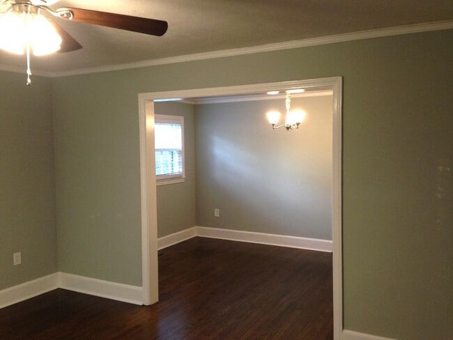 De sala a comedor - 129 Greene St