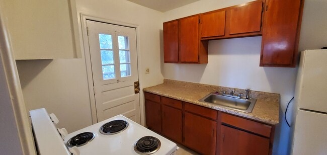 Photo - 1 Bedroom 1 Bathroom Duplex!