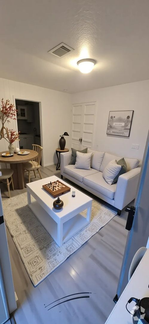 Building Photo - 415 S Colorado St Unit Front Rental