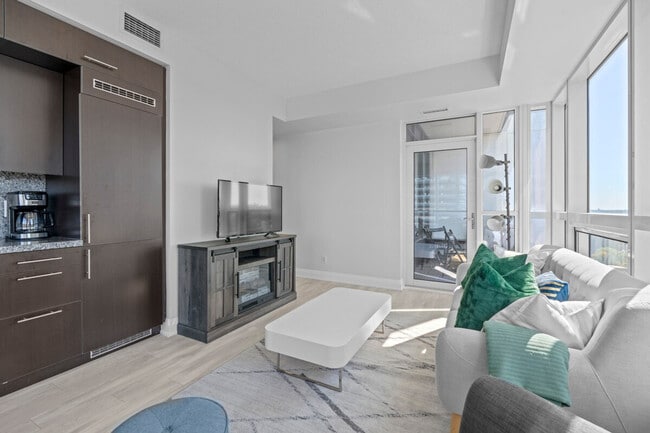 Building Photo - 2 Anndale Dr Unit SI ID1346016P