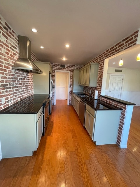 Photo - 451 S Barrington Ave Unit 102