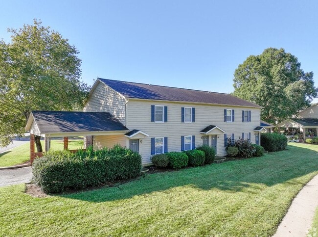 Photo - Apartments on 20th