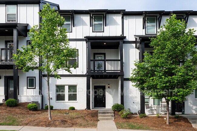 Photo - 320 Lincoln St Townhome