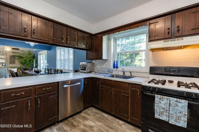 Photo - 1 Patricia Ln