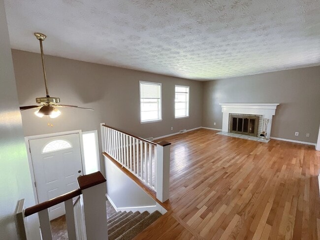 Photo - PRE-LEASING