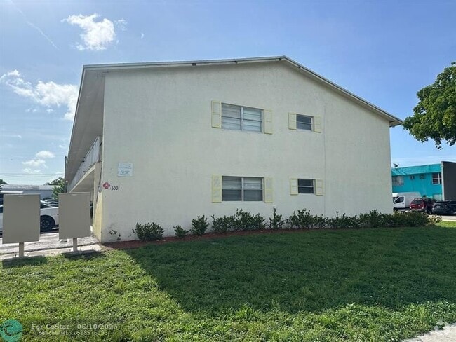 Building Photo - 6001 NW 7th St Rental