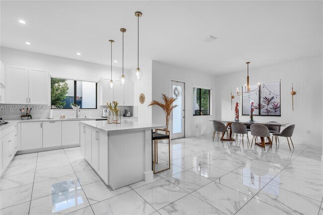 Photo - 4363 NW 81st Ave