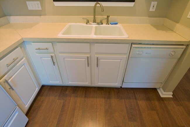 Photo - A Cozy 2bedroom Town home in Fort Mill